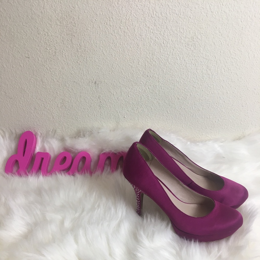 Pink Platform Pumps